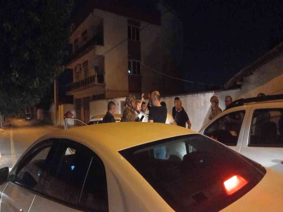 Aydın'da hareketli gece: Polisi bıçaklayan şahsa Özel Harekat ve JASAT destekli operasyon