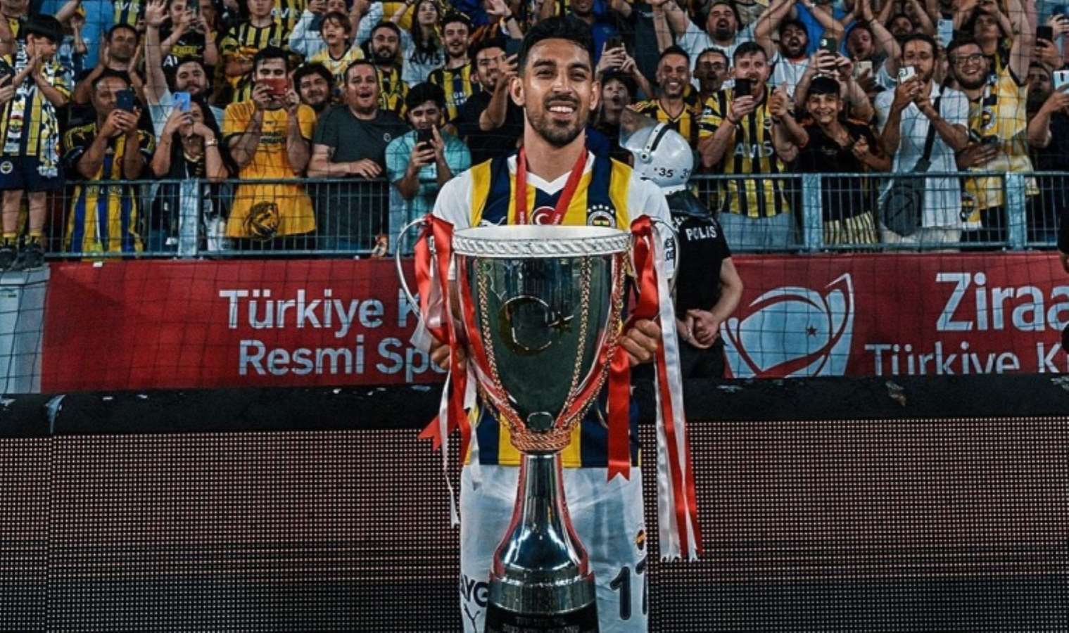 İrfan Can Kahveci, Fenerbahçe'de bir ilki yaşayacak!