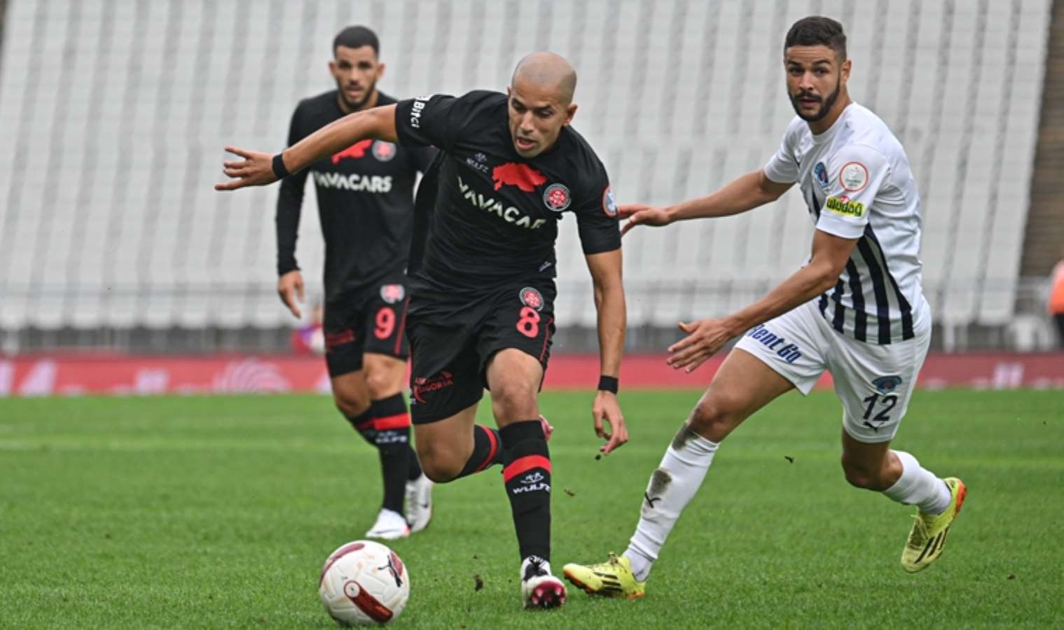 Sofiane Feghouli'den Galatasaray yorumu: 'Onlar adına çok mutluyum'