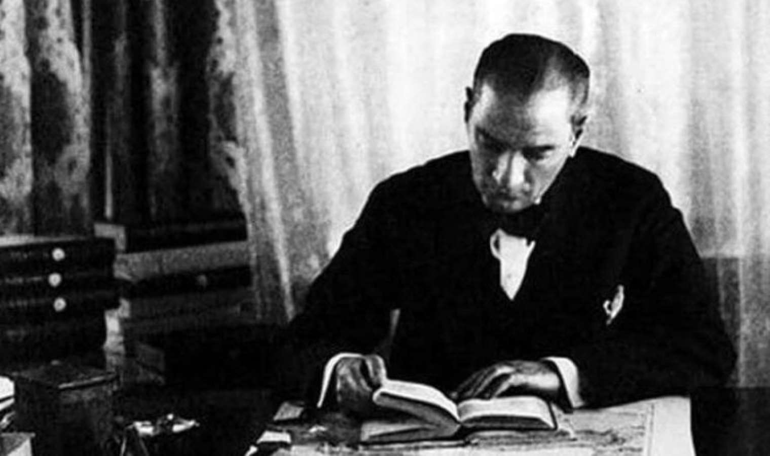 Atatürk'ün izinde şiirler: Mustafa Kemal Atatürk hakkında yazılmış anlamlı şiirler...