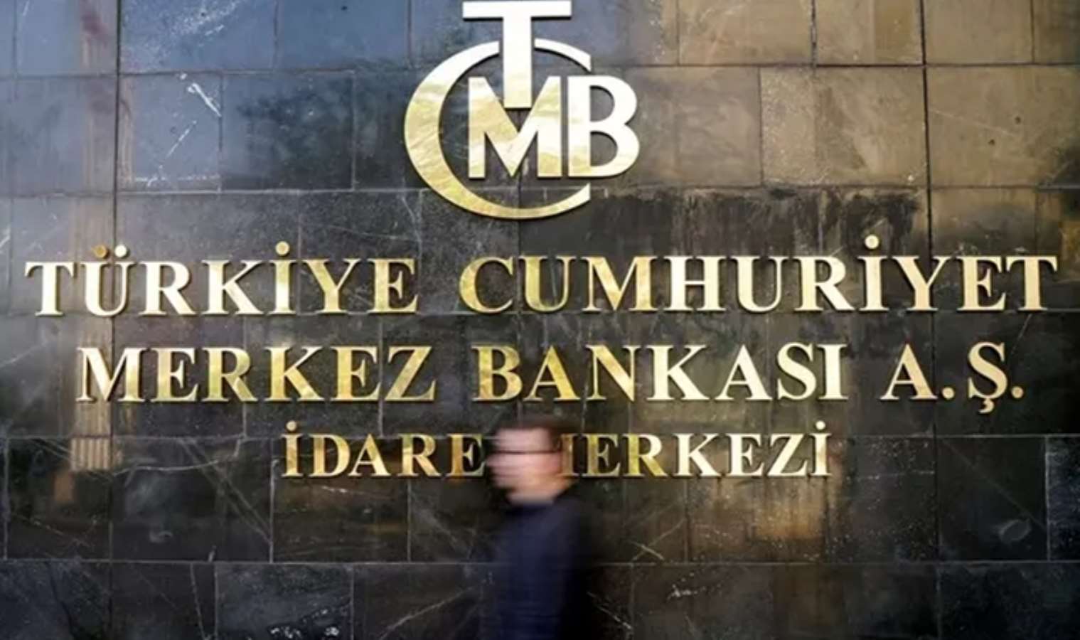 Merkez Bankası faiz kararı ne zaman açıklanacak? TCMB anketine göre yıl sonu dolar ve enflasyon tahmini ne?