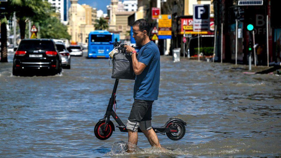 Dubai'deki sele bulut tohumlaması mı neden oldu?