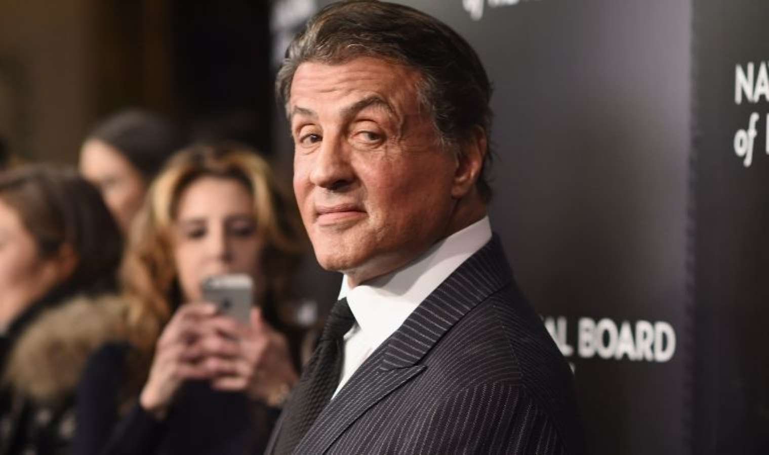 Sylvester Stallone lüks saat koleksiyonunu açık artırmaya çıkarıyor